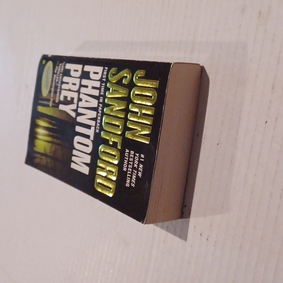 $4 Add-on "Phantom Prey" by John Sandford - Paperback Novel - Picture 6 of 7